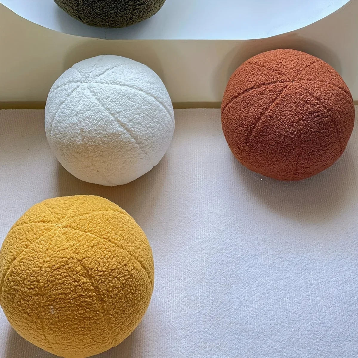 Round Plush Cushion
