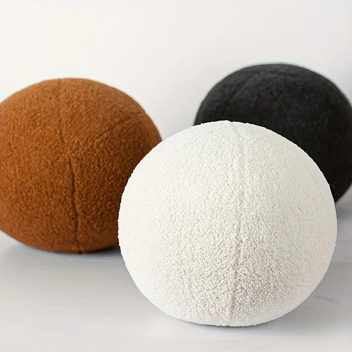 Round Plush Cushion